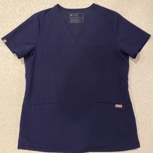 FIGS Casma Scrub Top